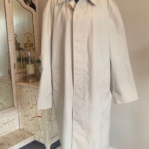 1970s Men’s Trench Coat Botany 500 Removable Liner Size 46 XL USA